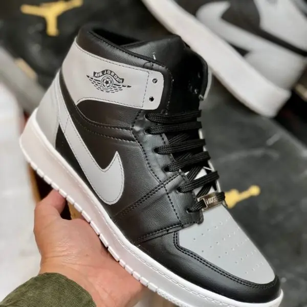 Air Jordan 1 Shadow 850.webp